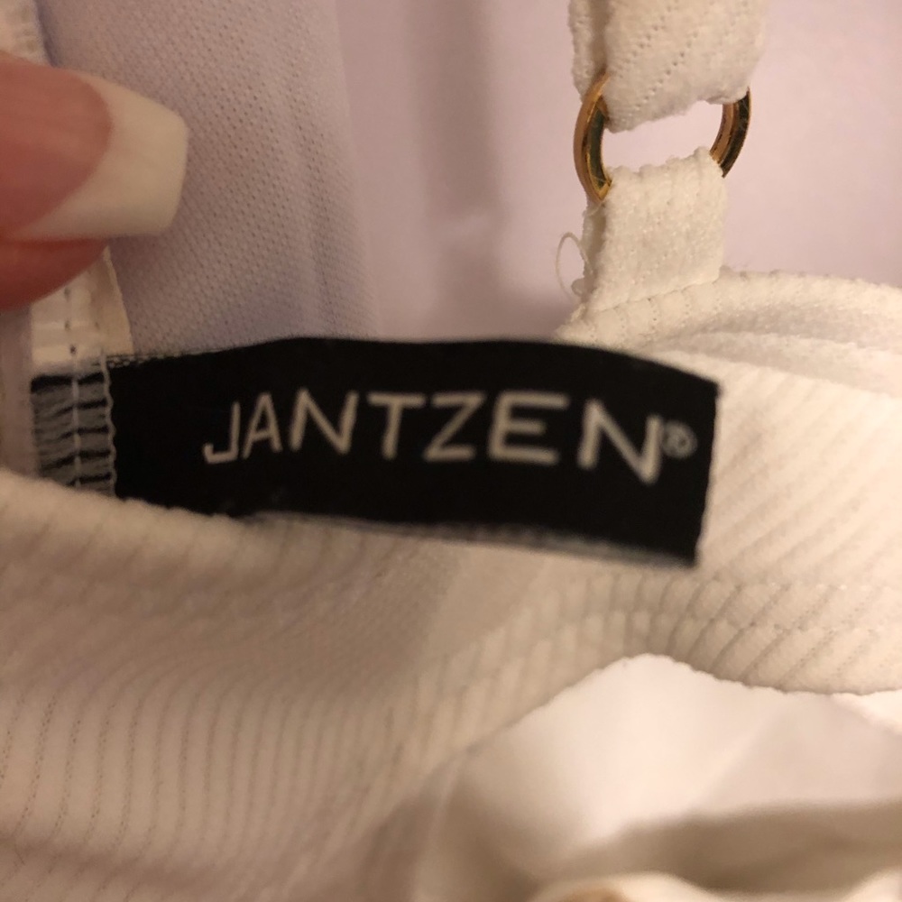 White one piece swimsuit. Jantzen size large - Picture 4 of 6
